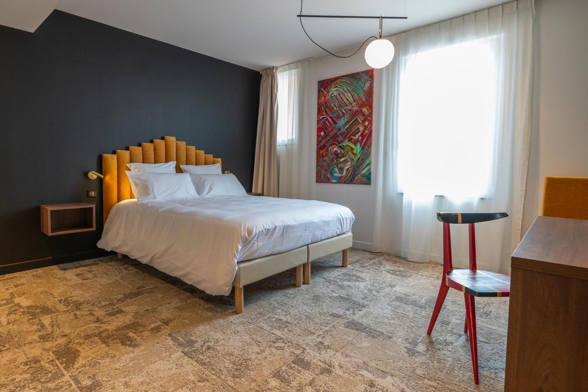 Hotel Les Pins Сен-Трожан-ле-Бен Экстерьер фото